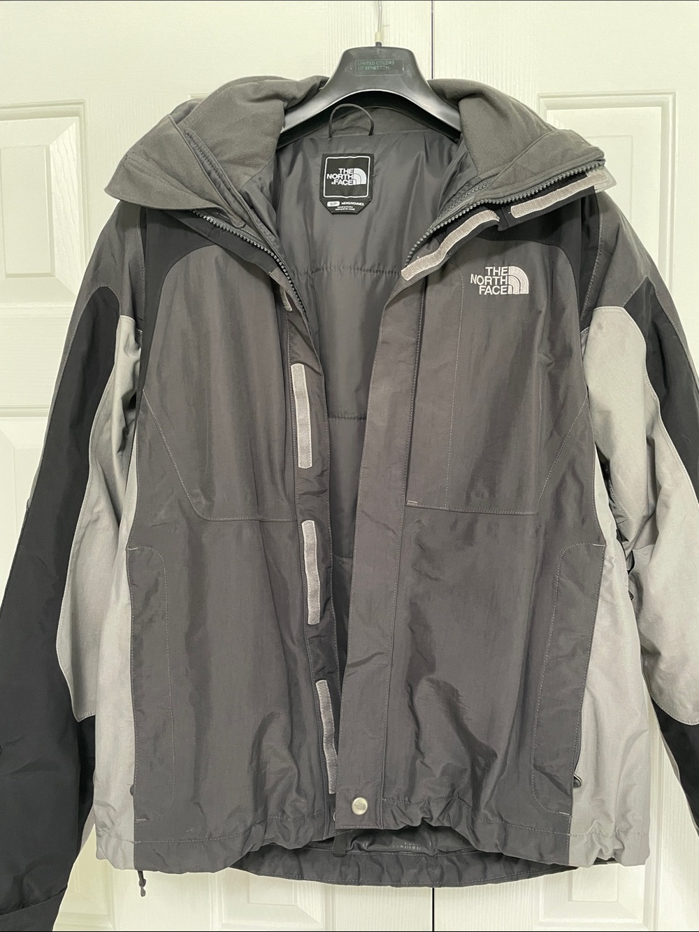 The North Face Men’s Black & Gray Ski Jacket with Hood
